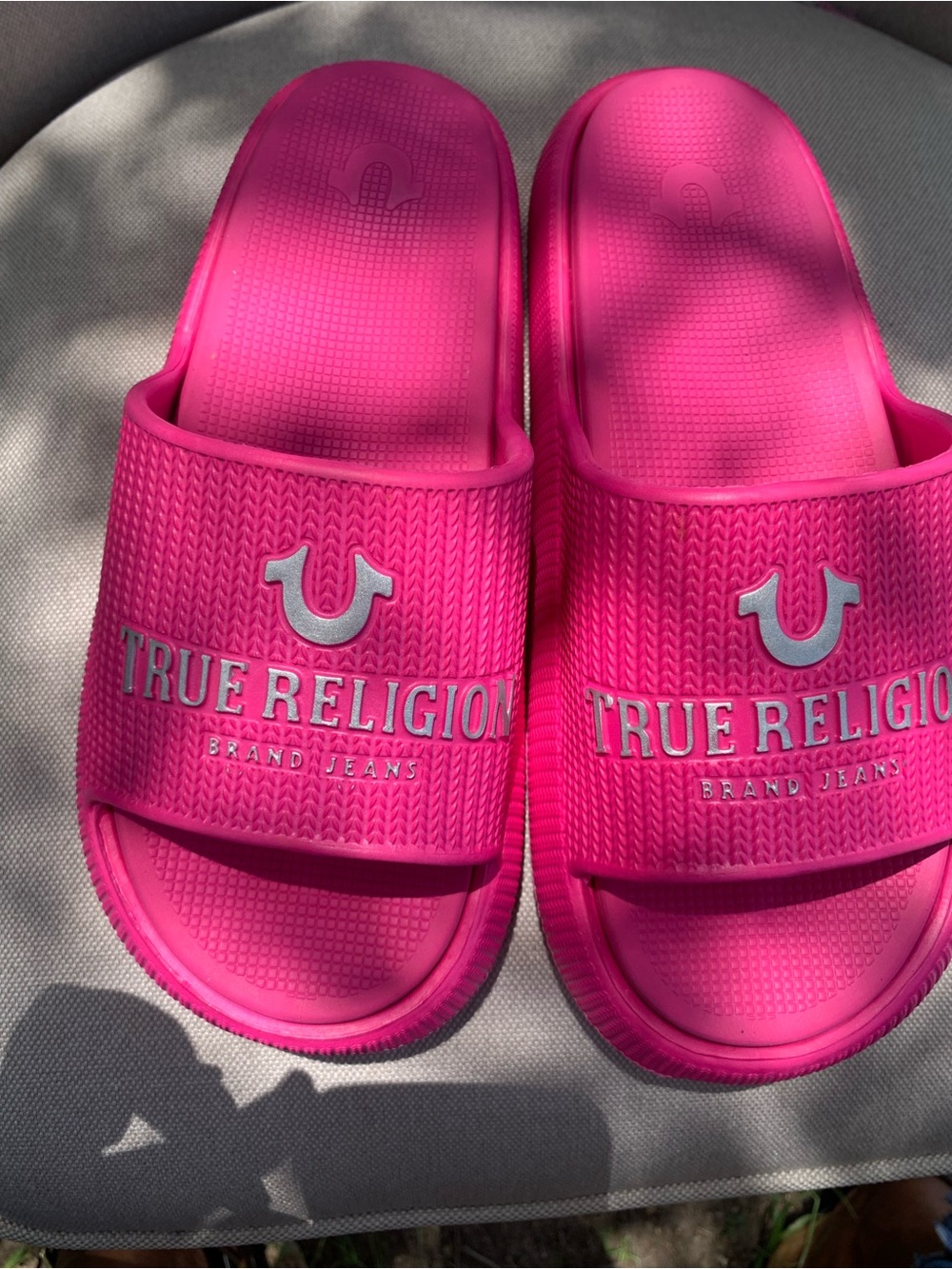 True Religion Hot Pink Slide Sandals with White Logo - Picture 2 of 3